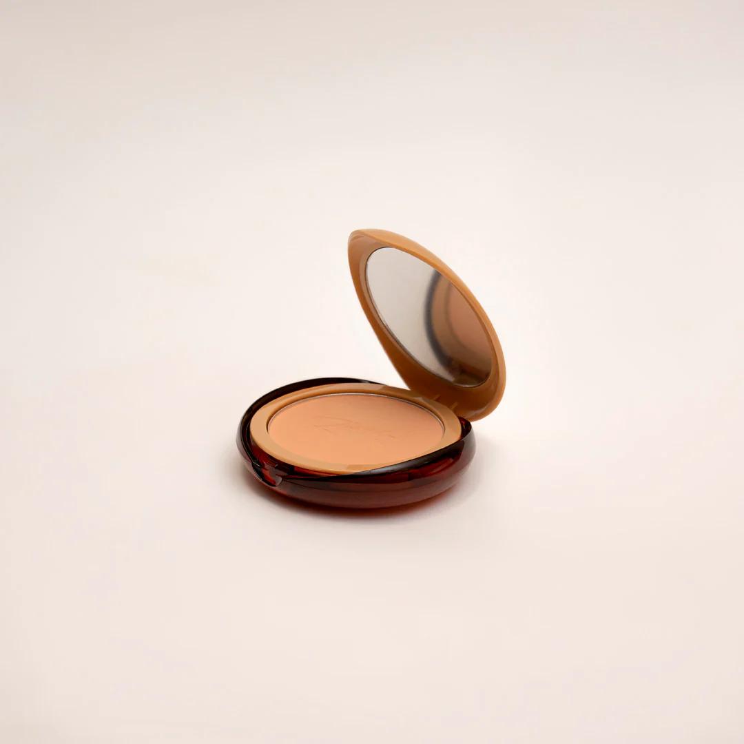 Fantasy Two Way Cake Foundation Powder - Image 7